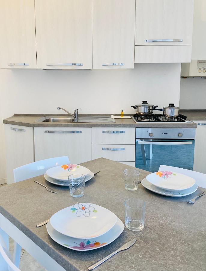 Margherita 8 Apartment - Ground Floor ริมินี ภายนอก รูปภาพ